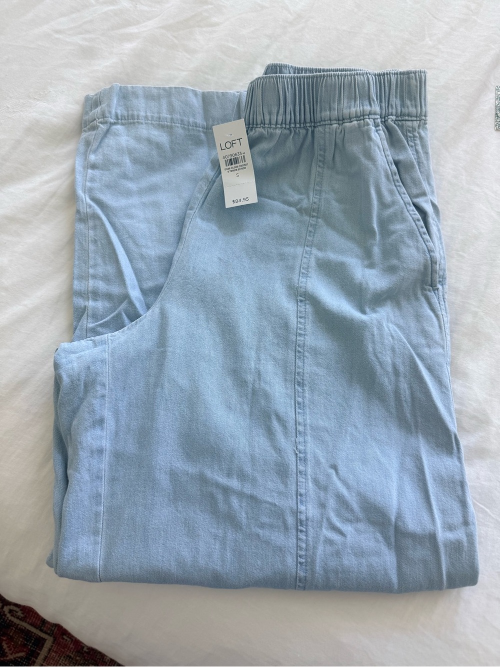 LOFT Light Blue Wide-Leg Cropped Jeans - Picture 3 of 3